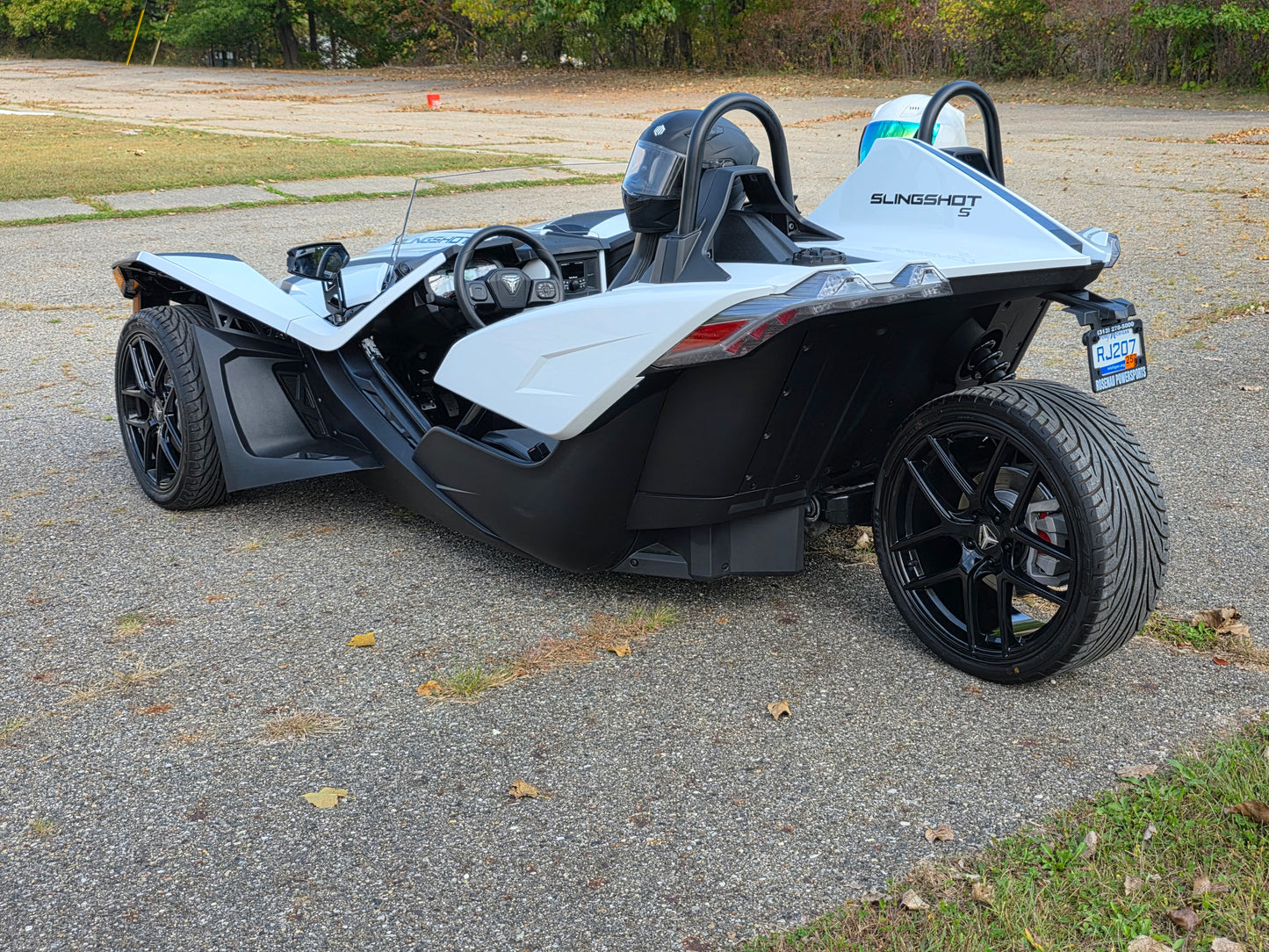 2021 Polaris Slingshot S - White Lightning