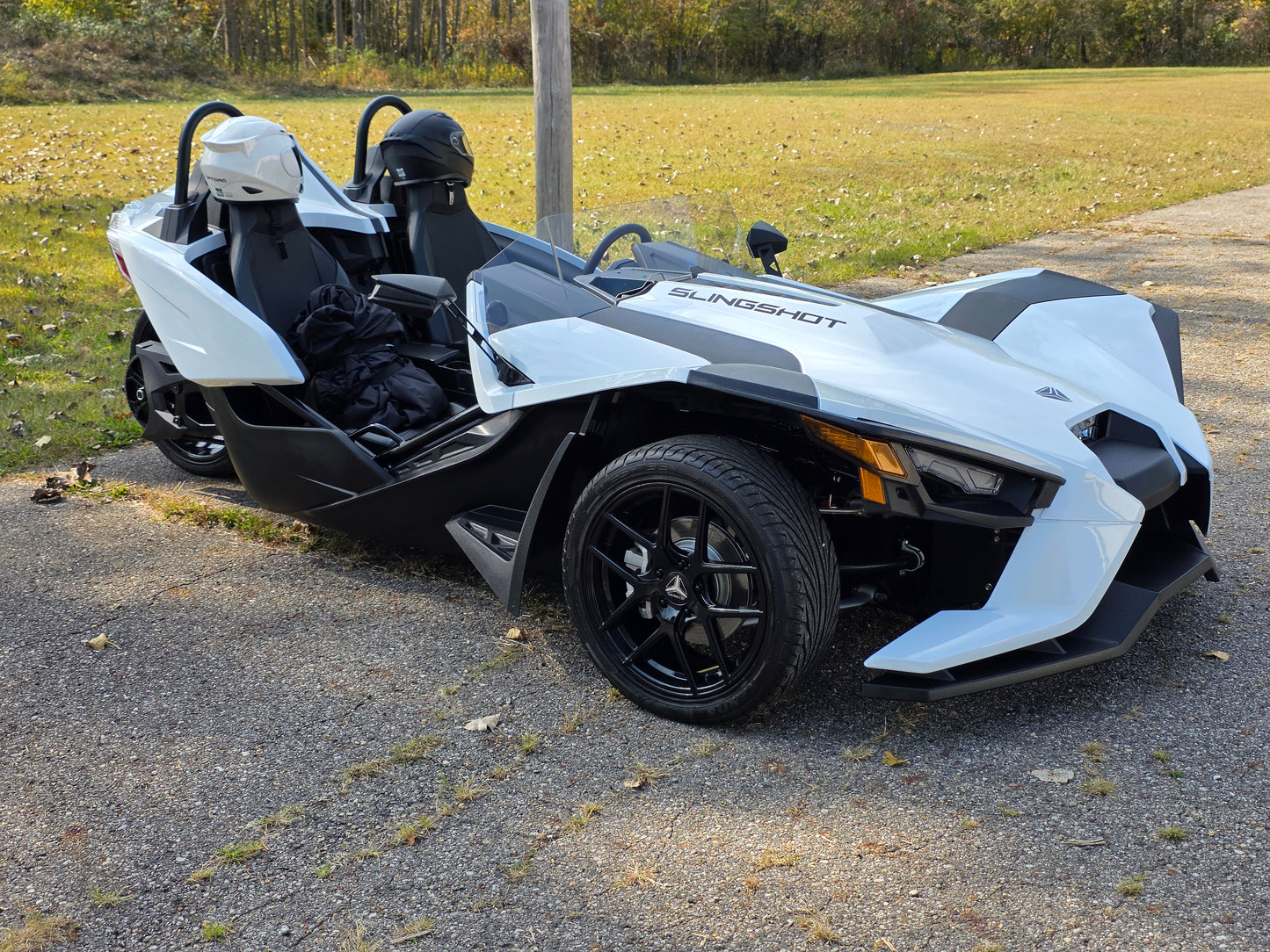 2021 Polaris Slingshot S - White Lightning