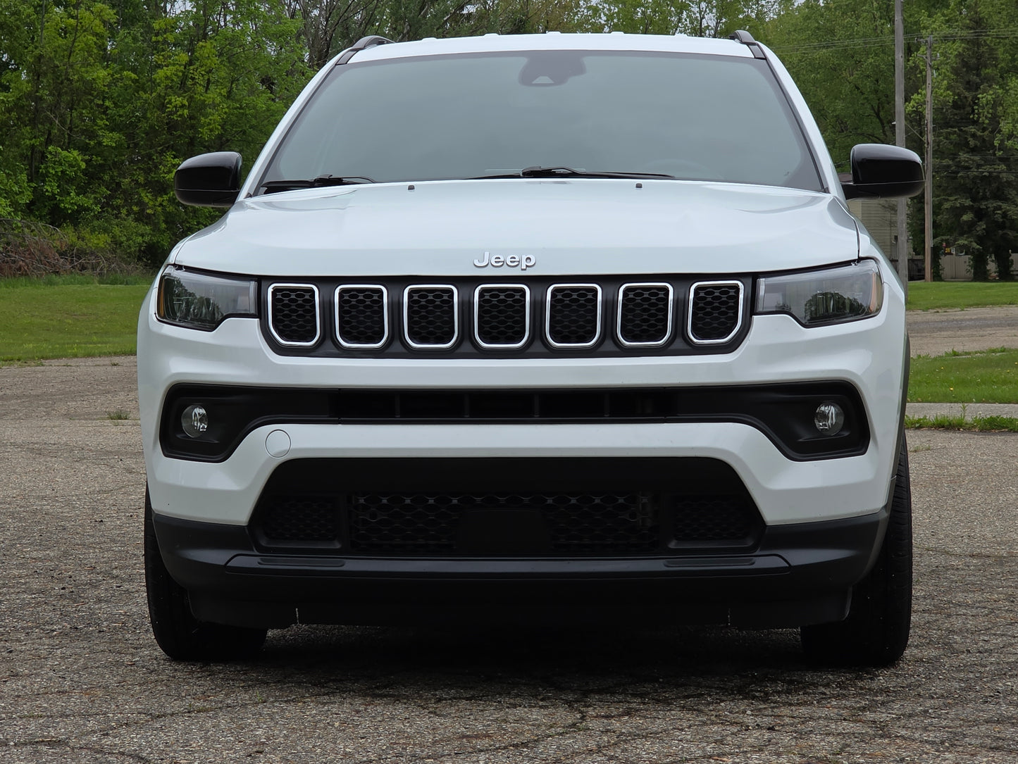2023 Jeep Compass - White