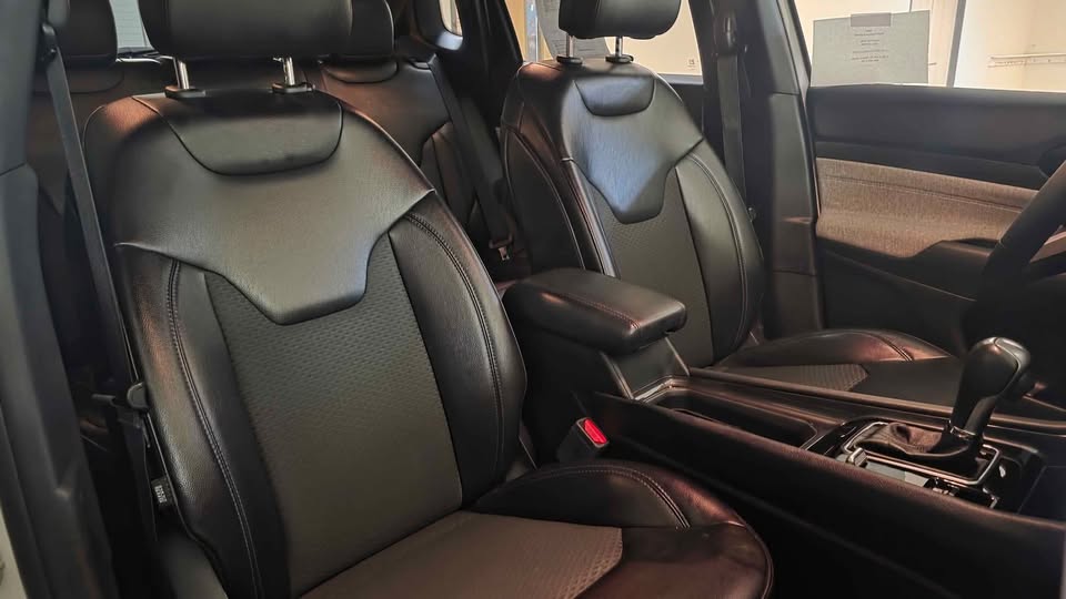 2023 Jeep Compass - White