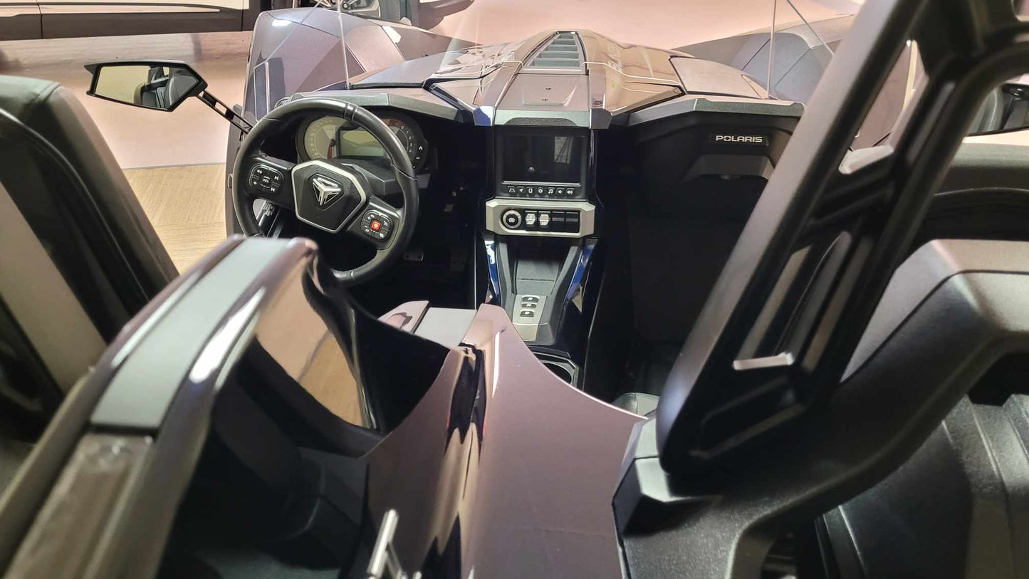 2021 Polaris Slingshot SL