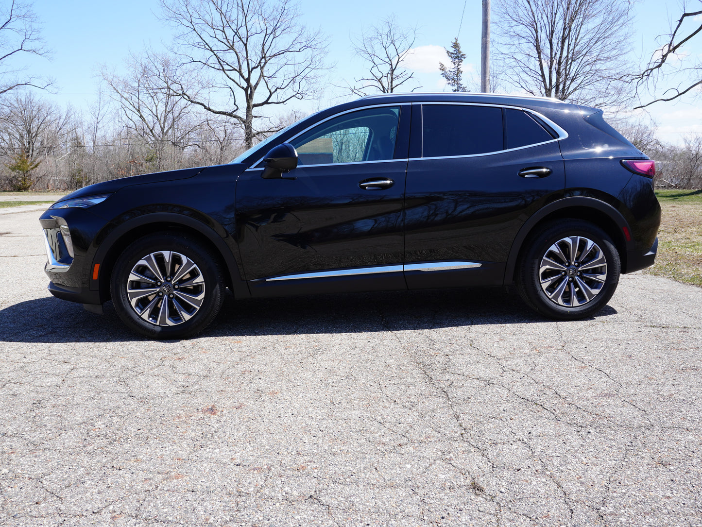 2024 Buick Envision Preferred - Black