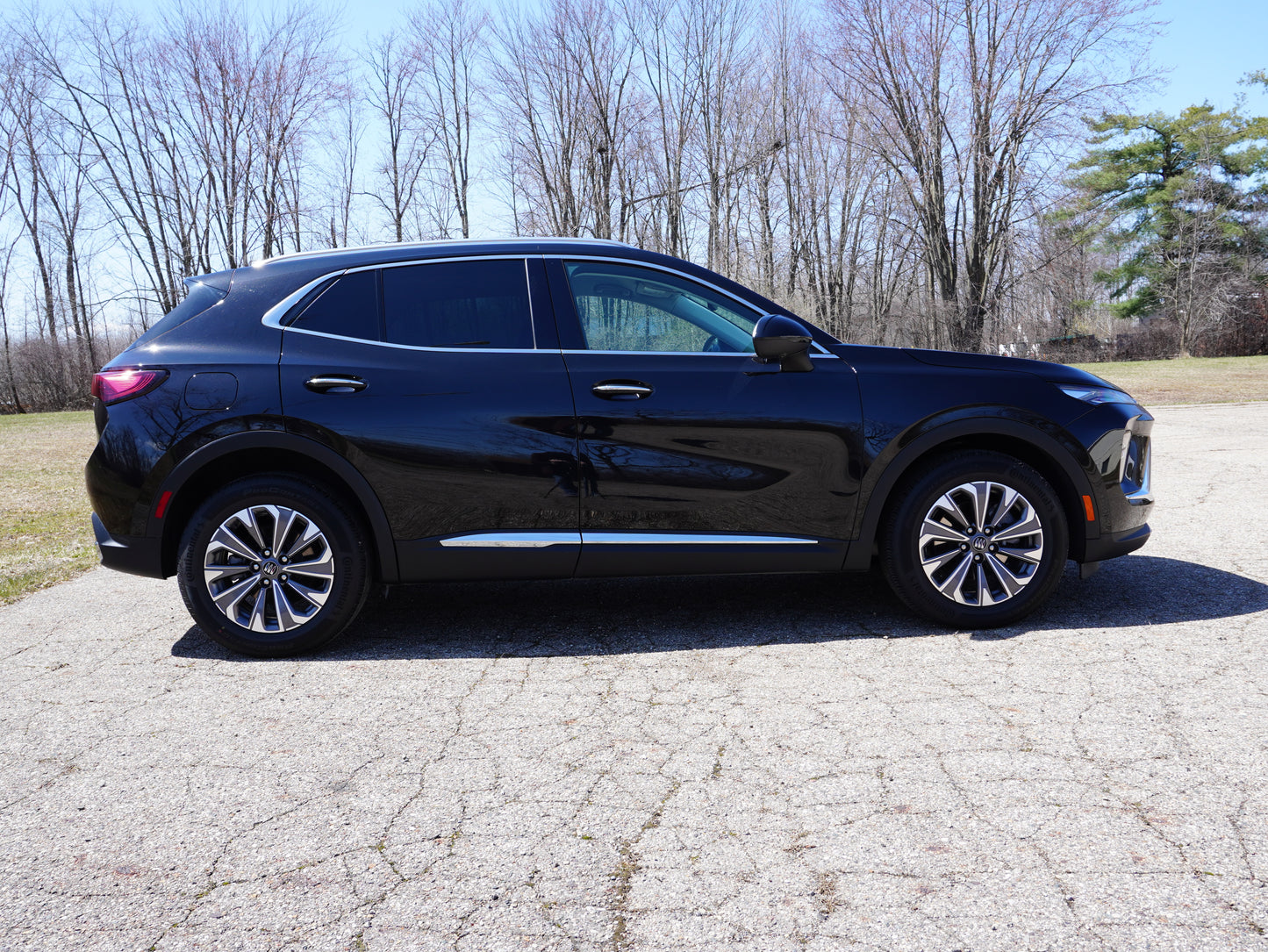 2024 Buick Envision Preferred - Black