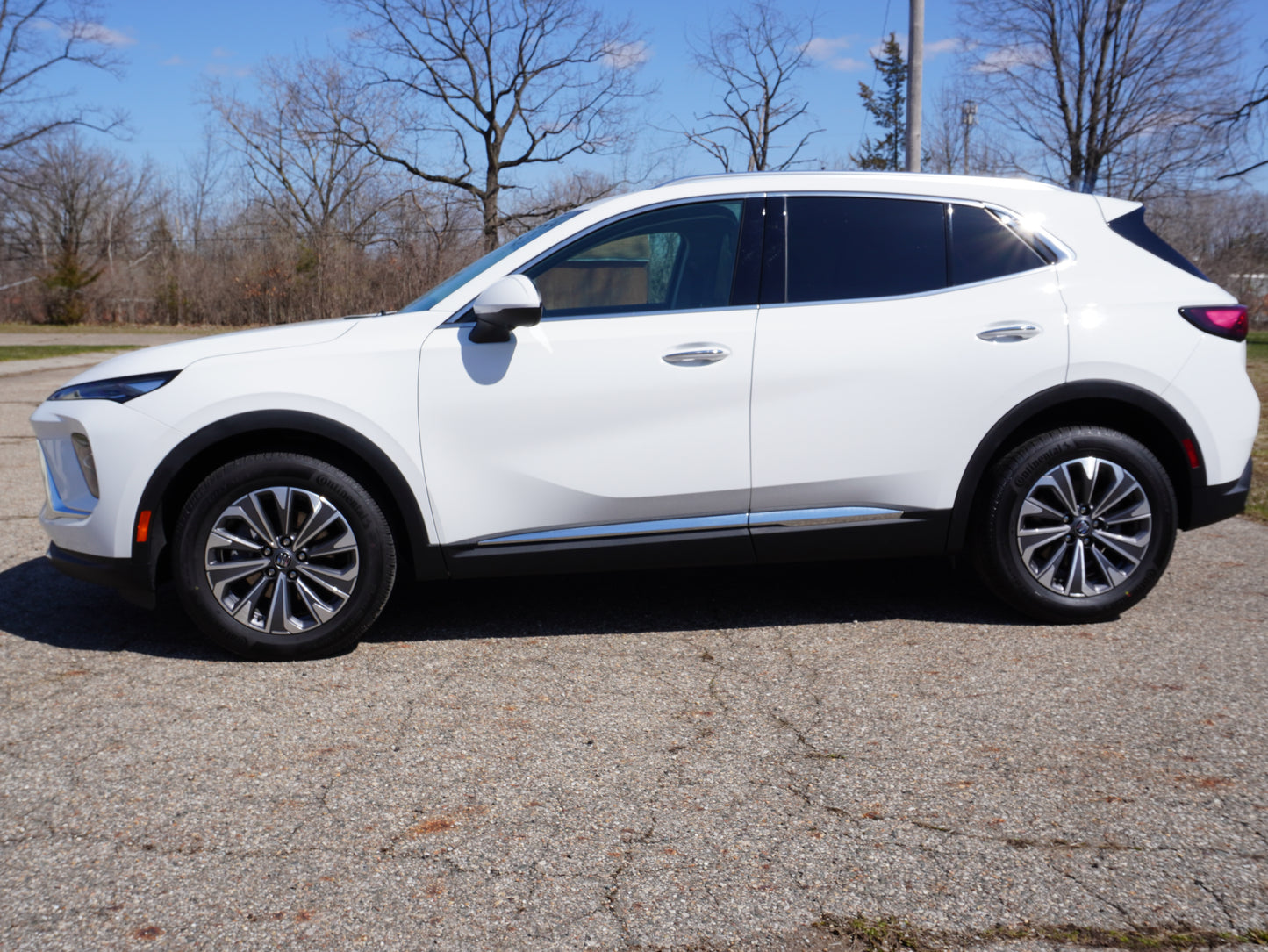 2024 Buick Envision Preferred - White