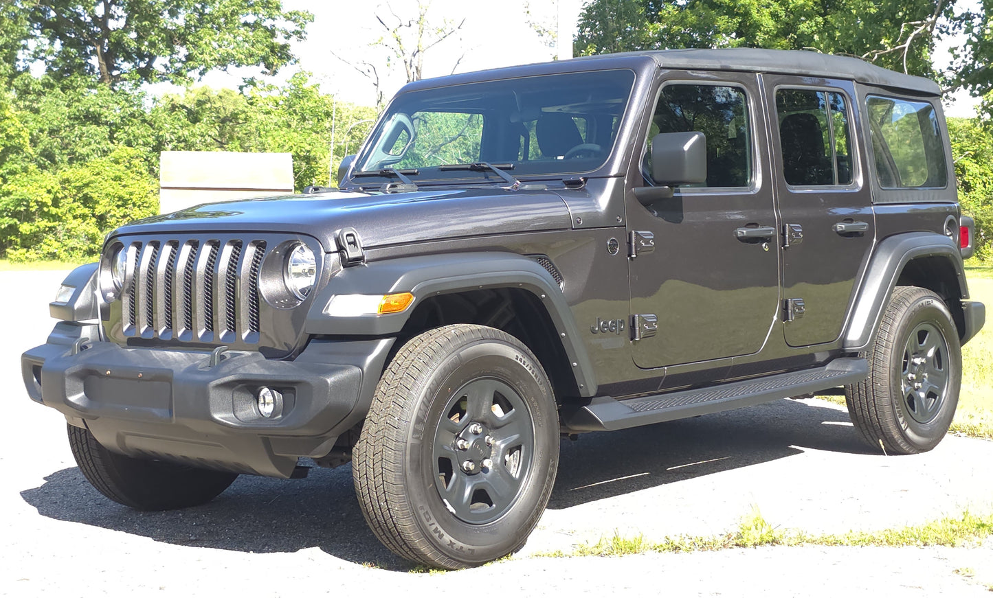 2021 Jeep Wrangler Sport - Grey