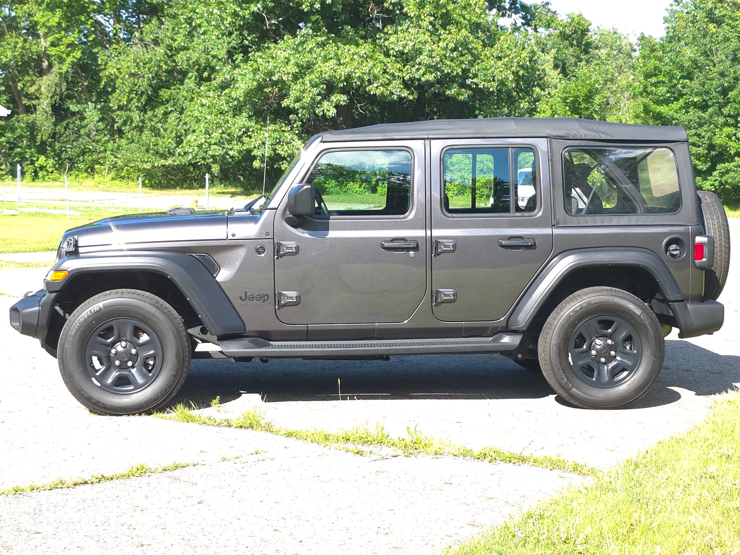 2021 Jeep Wrangler Sport - Grey