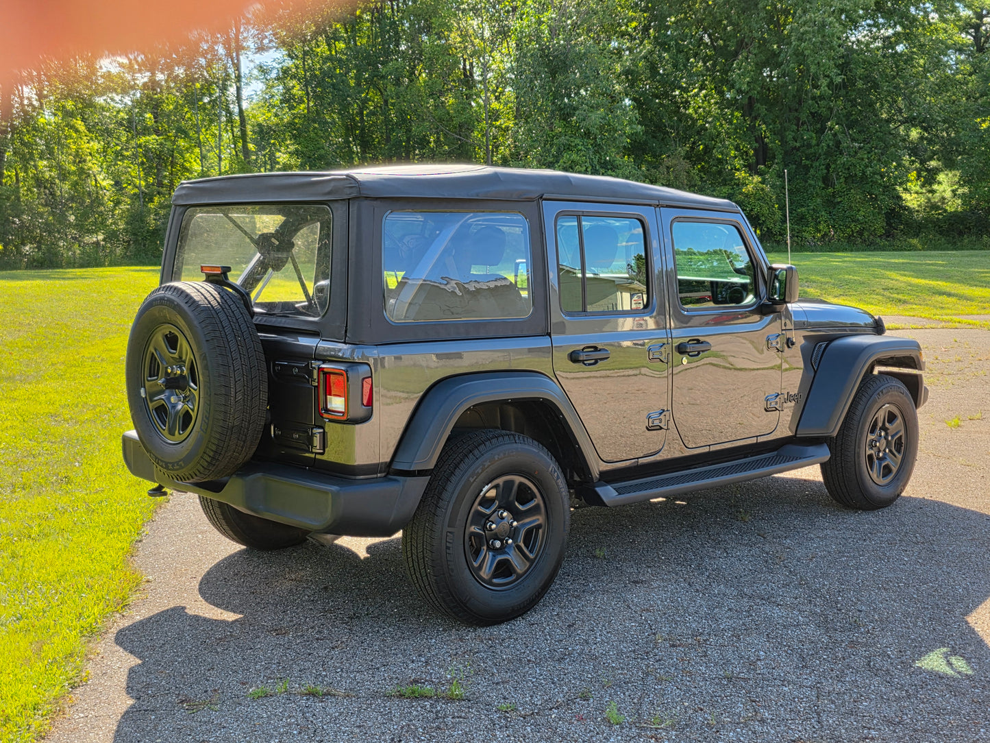 2021 Jeep Wrangler Sport - Grey