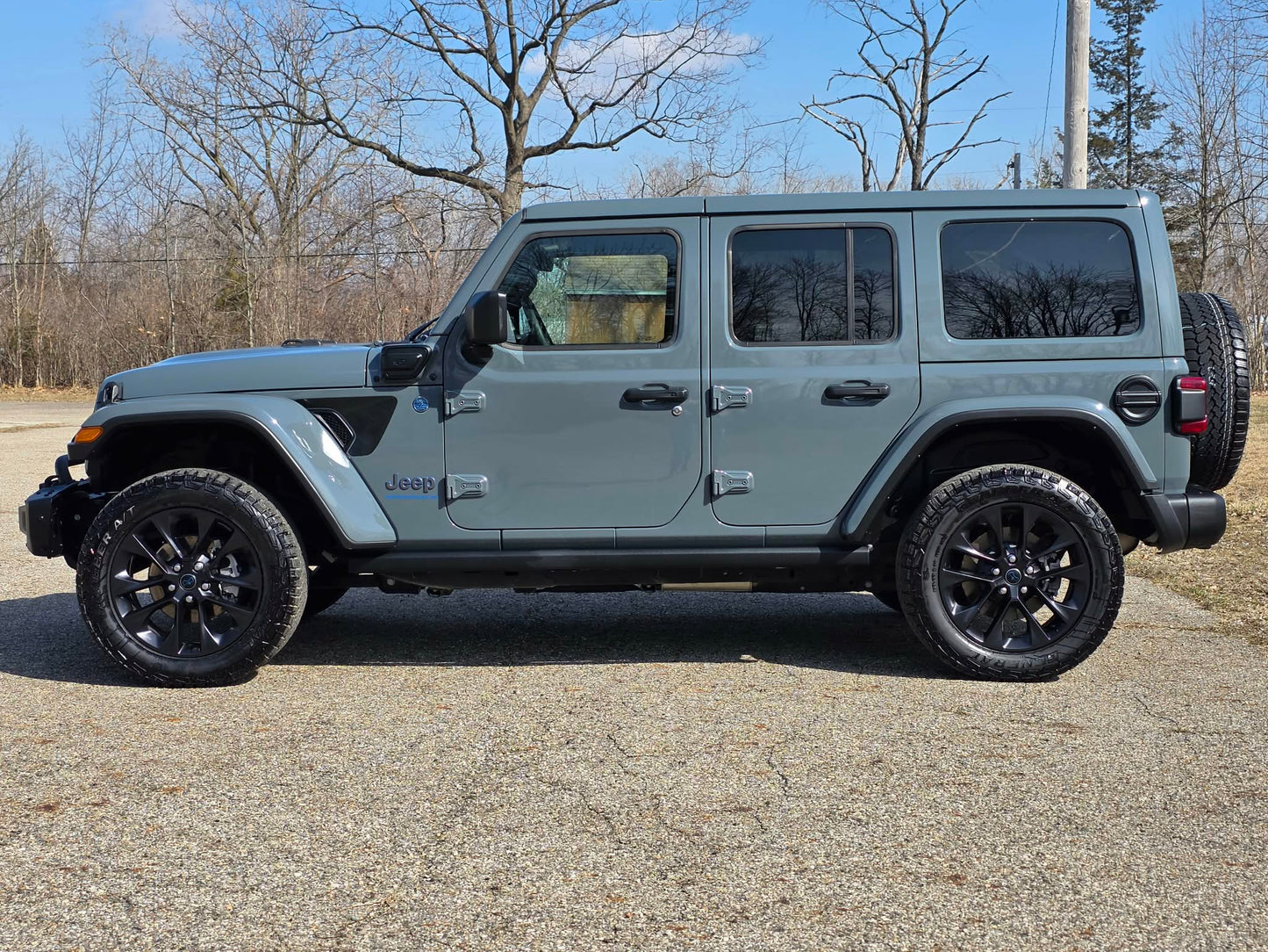 2025 Jeep Wrangler Sahara Backcountry 4XE - Special Edition Anvil Blue