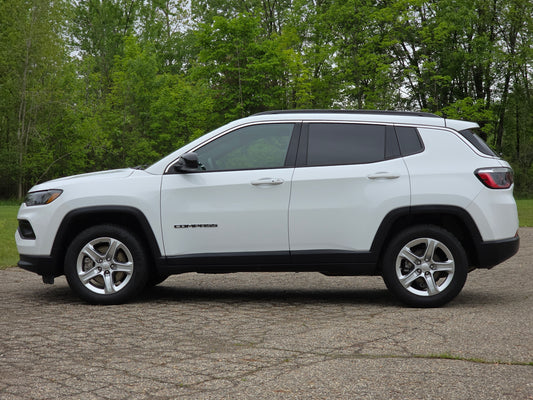 2023 Jeep Compass - White